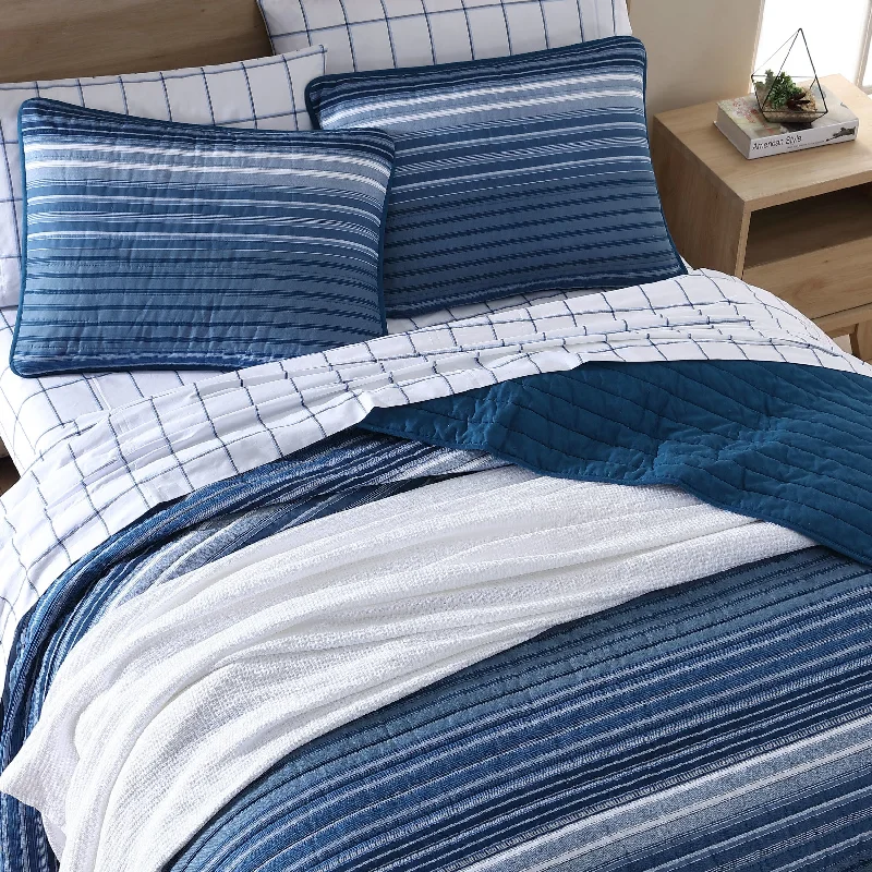 Nautica Coveside Blue Twin Quilt-Sham Set