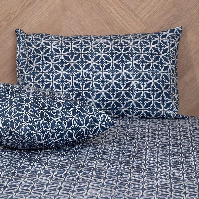 Estheva Ethnic Printed Bedsheet - Blue