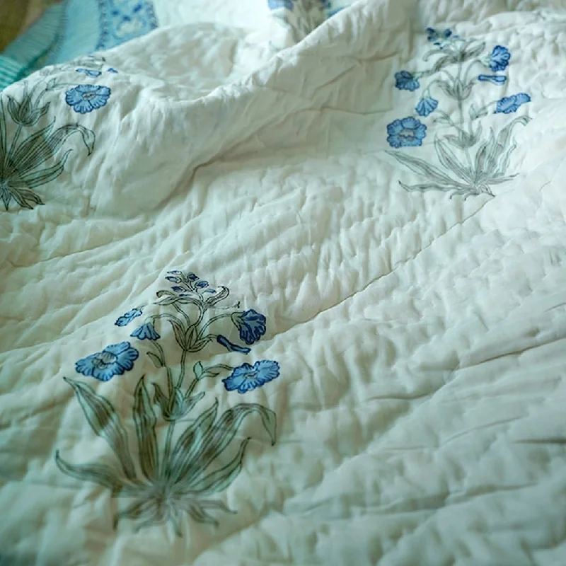 BLUE DAISY Single Quilts