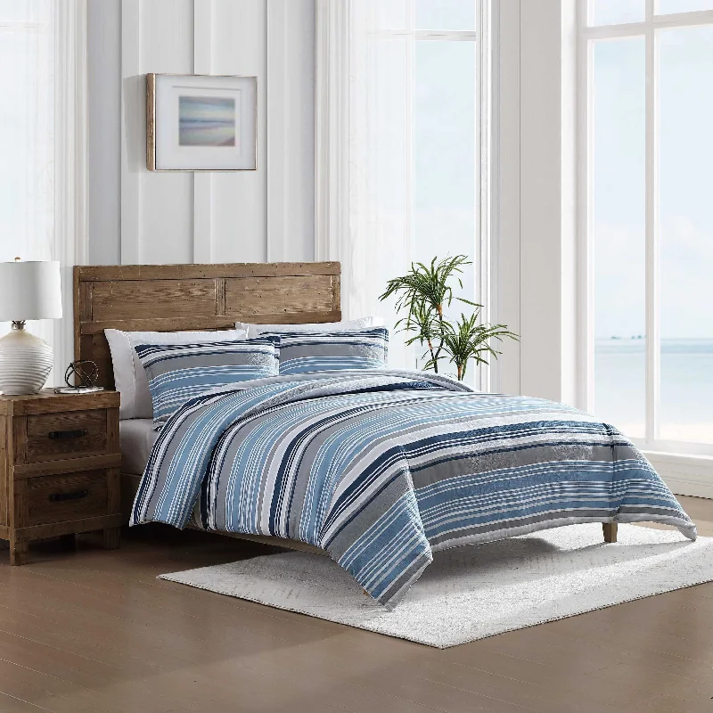 Nautica Bradlee Blue Full/Queen Comforter & Sham Set