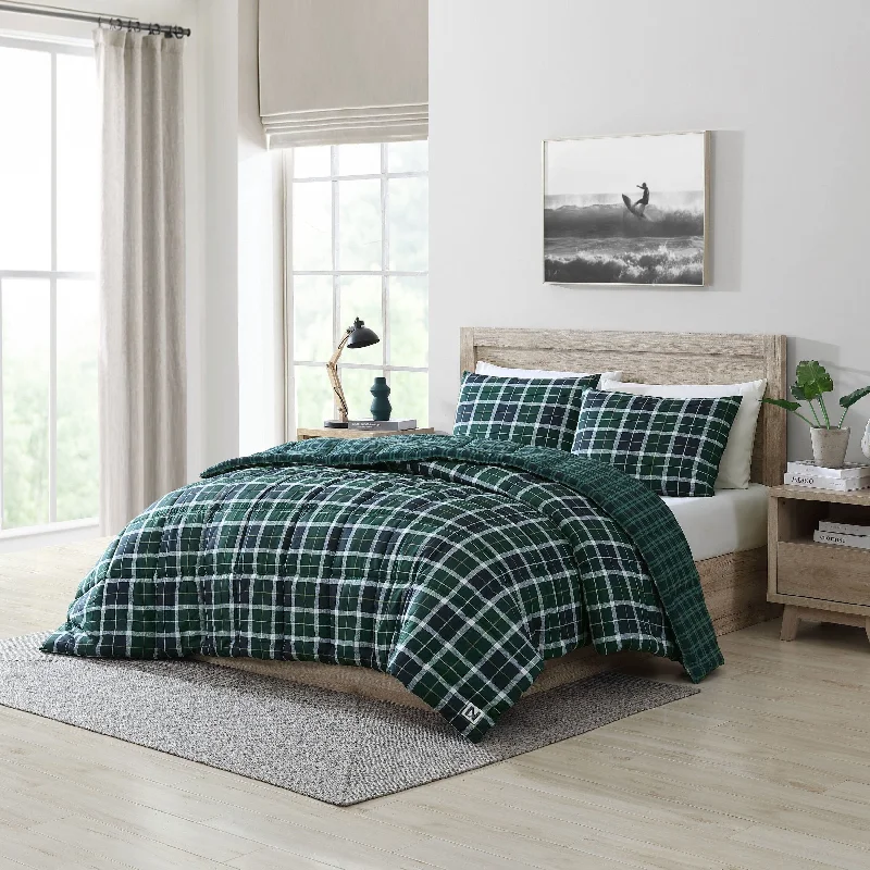 Nautica Northsail Plaid Navy Twin Reversible Comforter & Sham Set