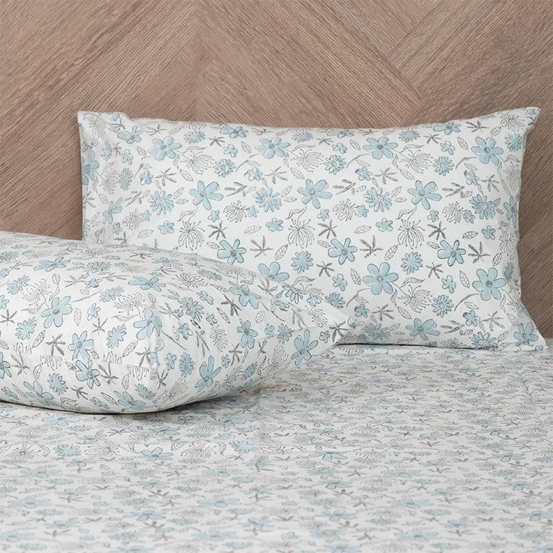 Iris Floral Bedsheet - Light Blue