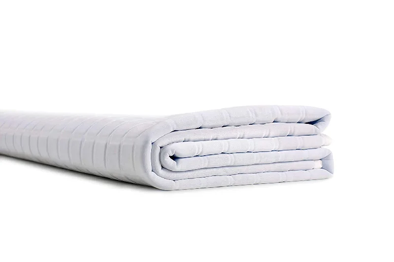 Final Sale: Opulence Glacier Blanket | Cooling & Weighted