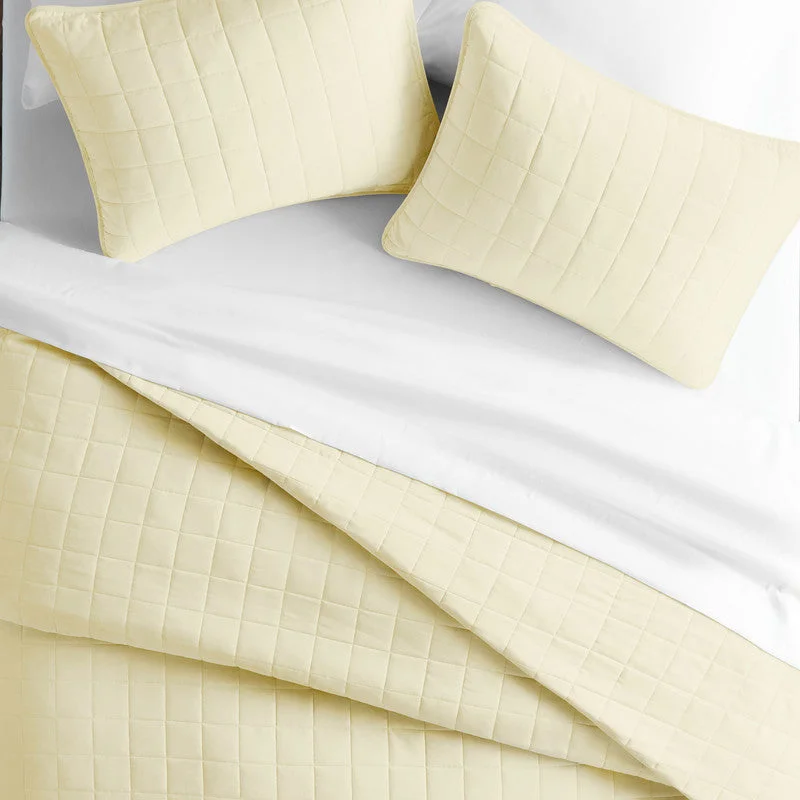 Square Stitch Yellow Quilt Coverlet Set Contemporary Ultra Soft Microfiber Bedding