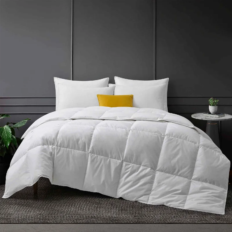 Goose Feather and Down Comforter Lightweight