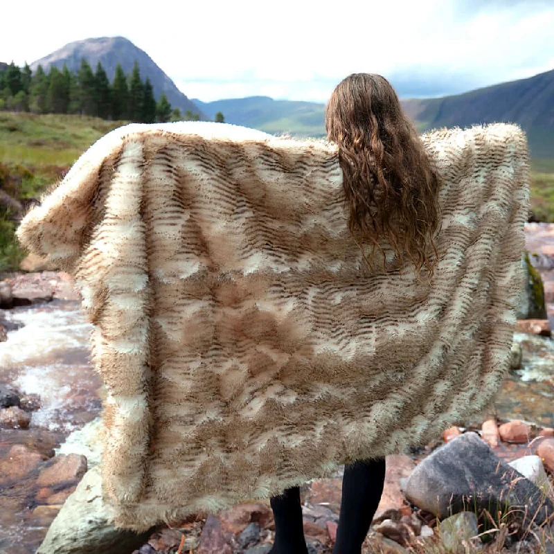 Jacquard Faux Fur Blanket