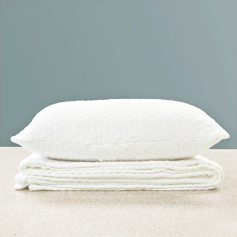 Diamond Matelasse Pillow Sham