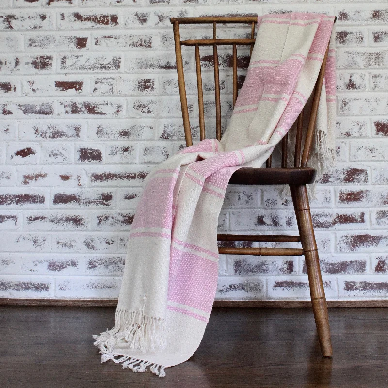 AUDAZ Pink | Handwoven Lightweight Cotton Blanket | Eco-Dyed & Artisan Crafted in Nicaragua