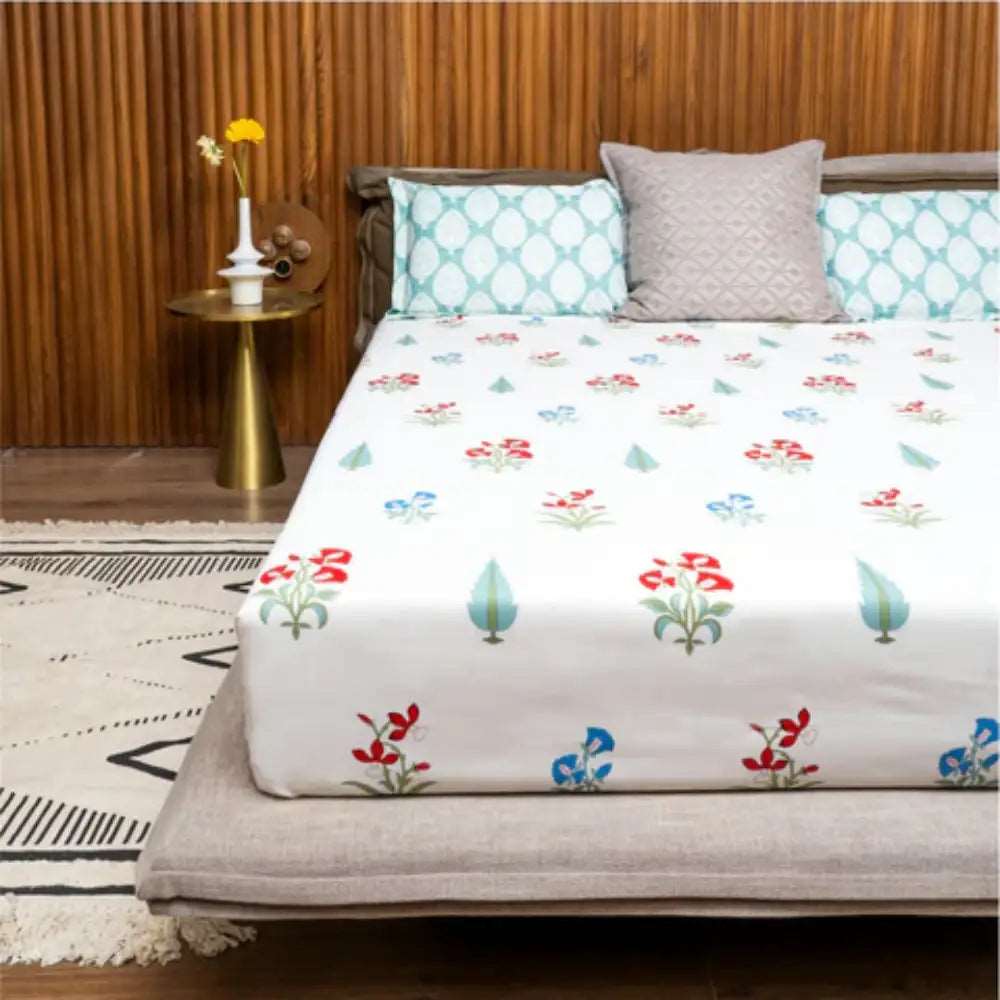 Fitted King Size Cotton Bedsheet - High Garden Red