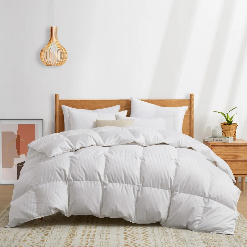 Made in Germany 800 Fill Power 90% Down Fill European White Duck Down Comforter- Year Round