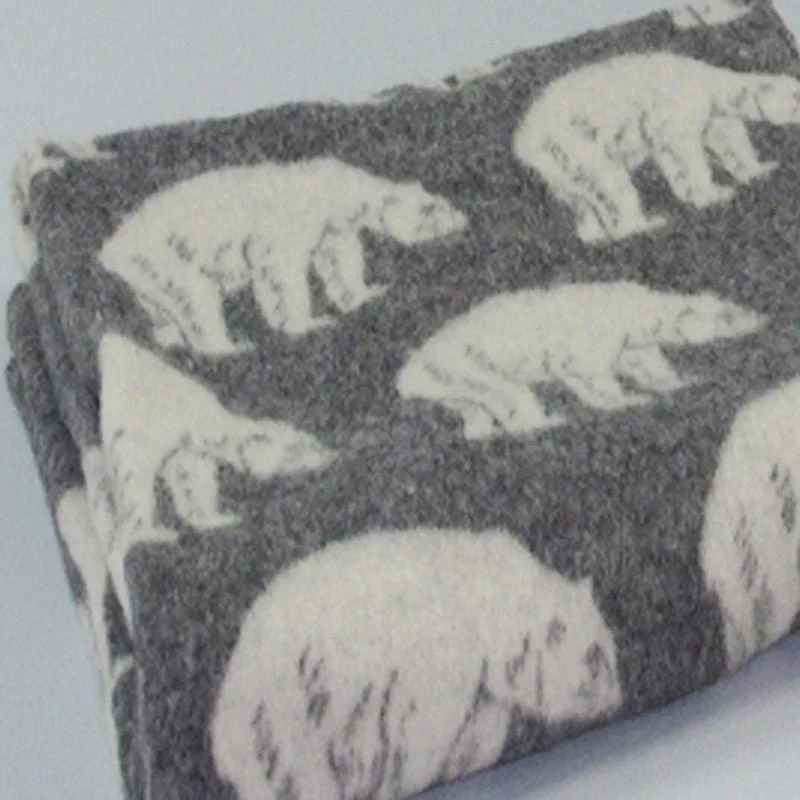 Knut Blanket