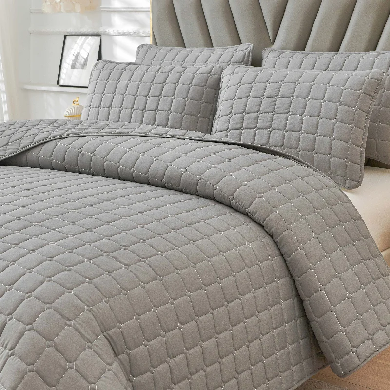 Modern Grid Quilt Set