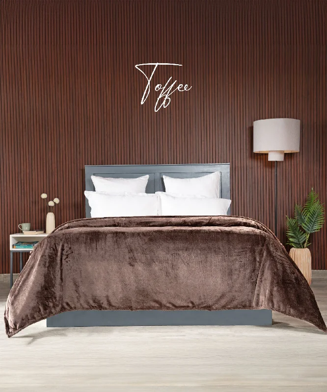 HE Style me Solid Double Blanket, 290GSM, 100% Polyster, Toffee