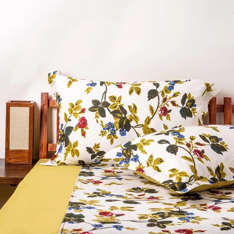 Fabulously Floral Bedsheet