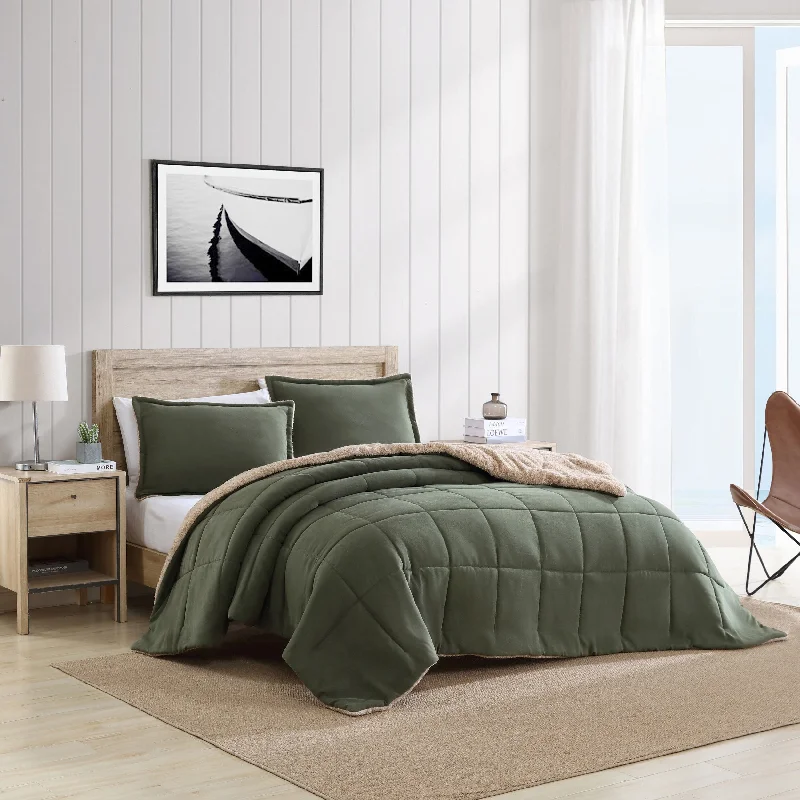 Nautica Beckett Green Twin Reversible Comforter & Sham Set