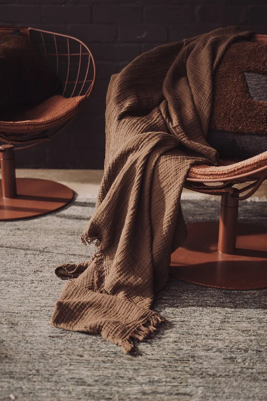 Enes Cotton Throw | Chocolate