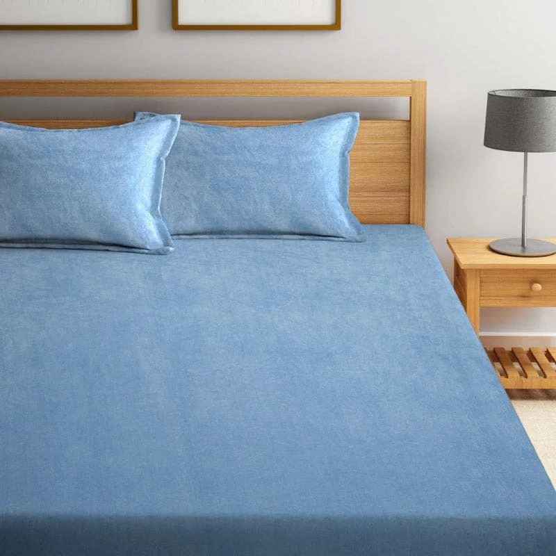 Pristine Charm Warm Bedsheet - Blue